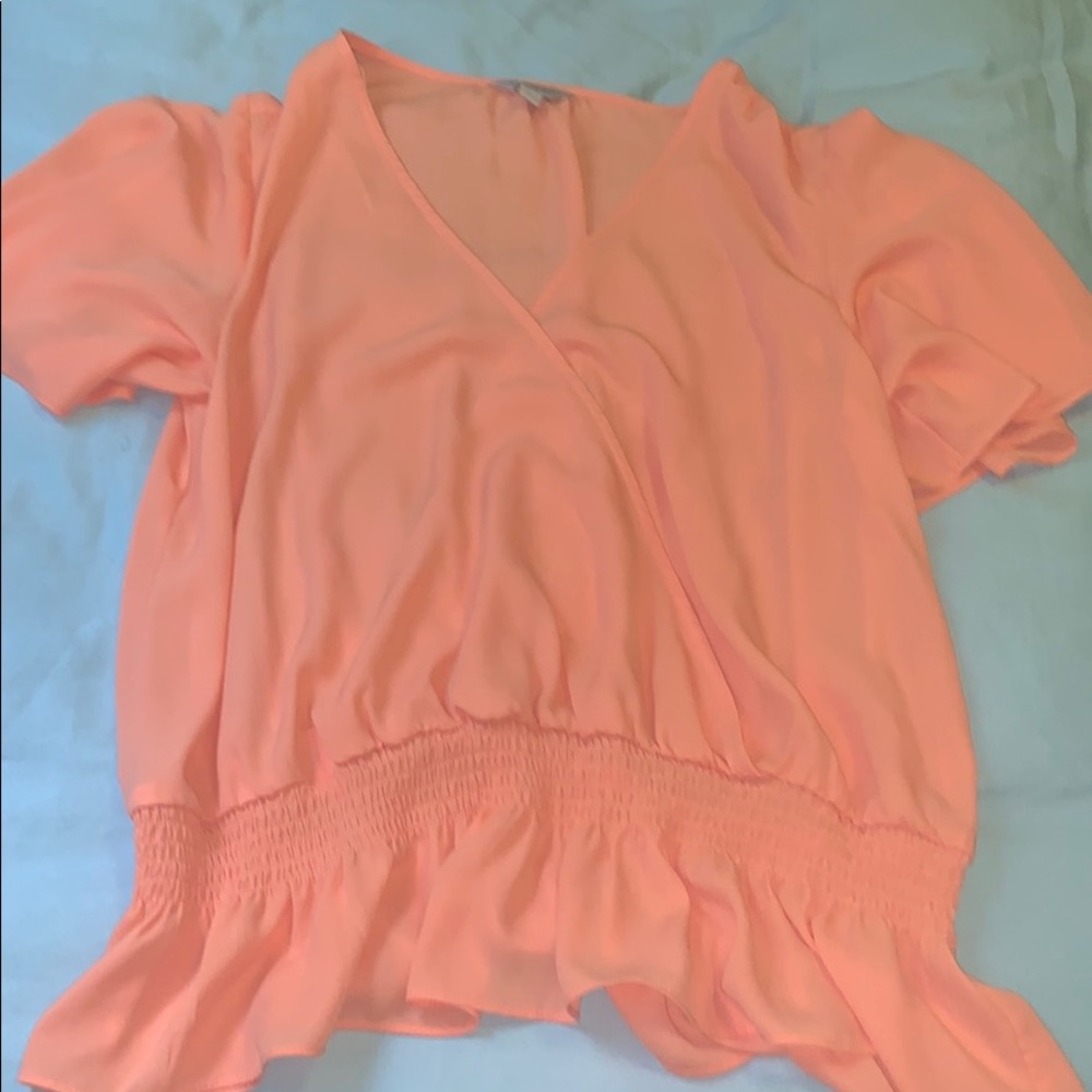 shortsleeve blouse
